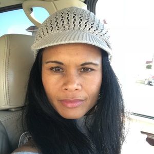 Meet your Posher, Stacy